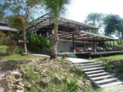 ขอเสนอบาร์คอกเทลใหม่ล่าสุดริมชายหาดของเรา